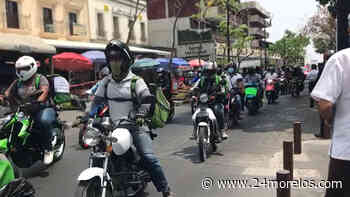 Se manifiestan repartidores de comida en Cuernavaca - 24 Morelos