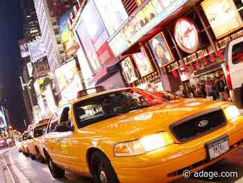 Uber strikes deal to include New York yellow taxis in cartop ad network