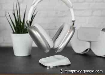 Apple Airpod Max headphone charger