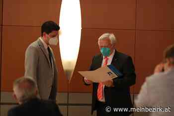 Große Ehre für Feuerwehrchef Mario Lukas: Erstmals hat Neunkirchen einen "Branddirektor" ernannt - Neunkirchen - meinbezirk.at