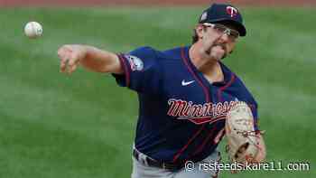 Twins sign pitcher Randy Dobnak to extension through 2025