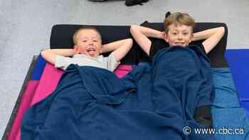 'It is pretty incredible:' Students, staff spend night at school as storm hits Saskatchewan