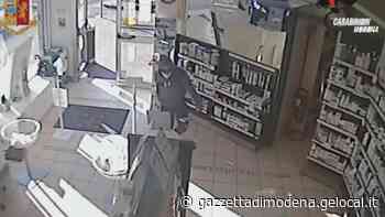 Modena, arrestato rapinatore della farmacia Crocetta - La Gazzetta di Modena