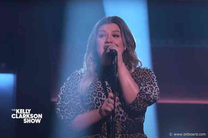 Kelly Clarkson Has Our Mind Set On Her George Harrison Cover