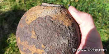 Bomb squad detonates live Civil War cannonball found in Maryland