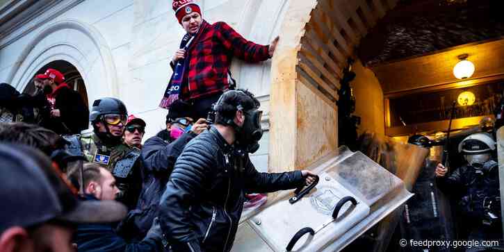 2 Capitol police officers who were on duty during the January 6 siege sued Trump for inciting riot