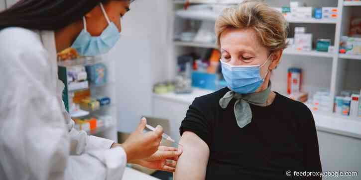 CDC director says data 'suggests that vaccinated people do not carry the virus'