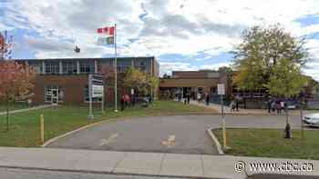 Monseigneur-de-Laval school goes online after 3 COVID-19 cases