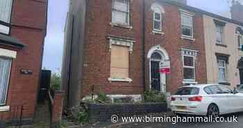 The shocking state of one of Dudley's cheapest homes up for auction for £70,000 - Birmingham Live