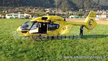 Clusone: cade dalla moto, 21enne trasportato in ospedale dall'elisoccorso - Valseriana News