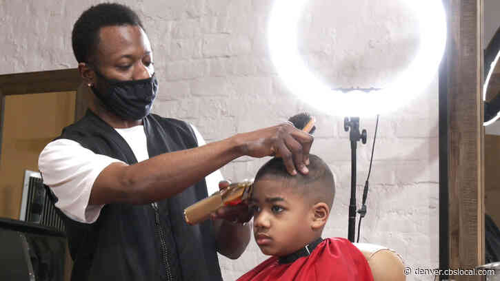 All Eyes On Derek Chauvin Trial In Minneapolis Barbershop, With Kids Included In Vital Conversations
