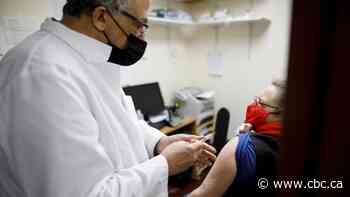 More Ontario pharmacies offering COVID-19 vaccine to those 55-plus