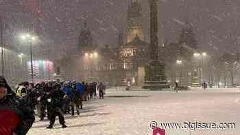 Viral Glasgow food queue photo inspires Bowie charity single - Big Issue