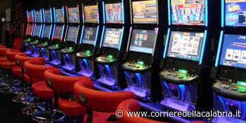 Modena, la denuncia del sindaco blocca l'affare sulle sale slot del «boss di 'ndrangheta» - Corriere della Calabria