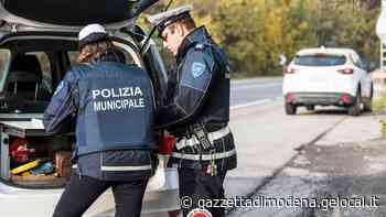 Modena, sorpreso mentre ruba sulle auto in sosta: arrestato - La Gazzetta di Modena