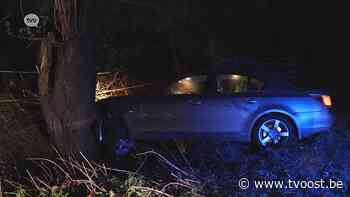 Politieachtervolging in Dendermonde eindigt in crash - TVOOST - TV Oost