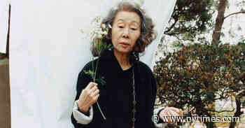 Yuh-Jung Youn Never Dreamed of Acting. Now She's an Oscar Nominee for ‘Minari.’
