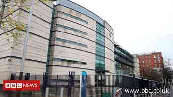 East Belfast: Man charged with attempted murder machete attack - BBC News