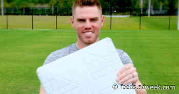 Scotts Throws First Pitch of ‘Opening Week in the Yard’ Sweepstakes