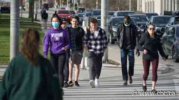 London's health unit issues warning as 50% of new COVID-19 cases involve youth under 22