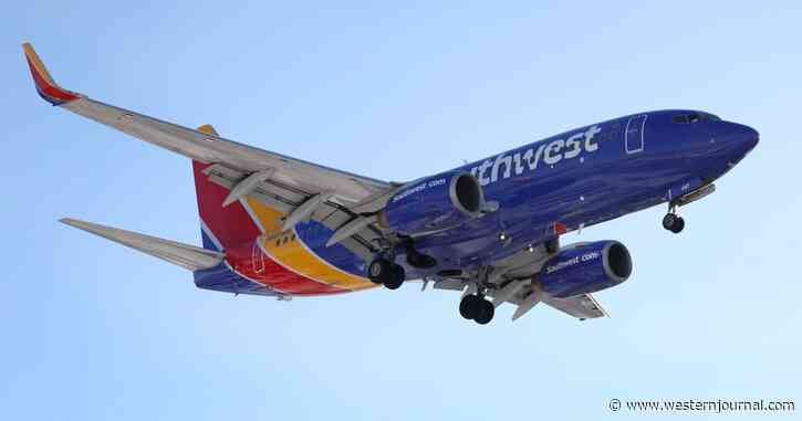 Pilot in Hot Water After Accidentally Broadcasting His Brutally Vulgar Anti-Liberal Rant to San Francisco Bay Area Air Traffic Control