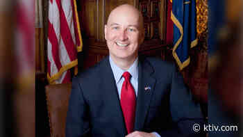 Nebraska Gov. Ricketts receives first coronavirus vaccination shot - KTIV
