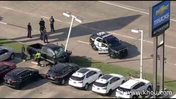 Pickup driver in Gulf Freeway crash may be victim of road rage shooting, HPD says - KHOU.com