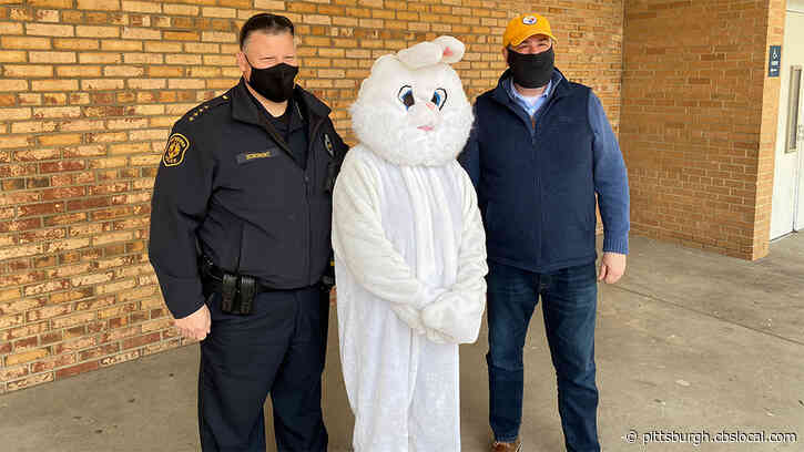 Mayor Bill Peduto, Police Chief Scott Schubert Join Annual Easter Event At Westwood School