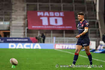 Saints' Tommy Makinson in crossbar challenge on SoccerAM - St Helens Star