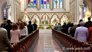 WNYers attend Easter mass in-person after cancellations last year