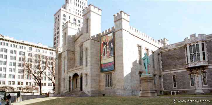 Wadsworth CEO Quits, Oakland Museum of California Cuts Staff, and More: Morning Links from April 5, 2021