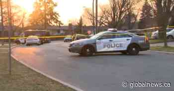 Man dead, another injured after shooting in Toronto’s west end - Global News
