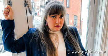 Lena Dunham Debuts Plus-Sized Clothing Line