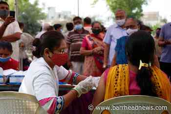 India's daily virus cases soar past 100000 for first time - Barrhead News