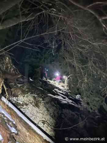 Nächtlicher Rettungseinsatz für Bergrettung Reichenau: Bergsteiger-Pärchen unterschätzte winterliche Rax - meinbezirk.at