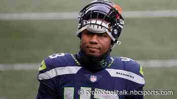 Carlos Dunlap: Russell Wilson told me he’s here to stay