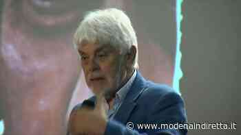 Dimesso lo scrittore Valerio Massimo Manfredi, convalescenza a Modena - modenaindiretta.it