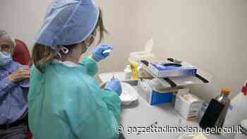 Covid a Modena. «Ricoveri in calo, non roviniamo tutto Mascherina? Servirà anche nel 2022» - La Gazzetta di Modena