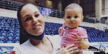 Why moms love that Arizona's basketball coach pumped breast milk at game