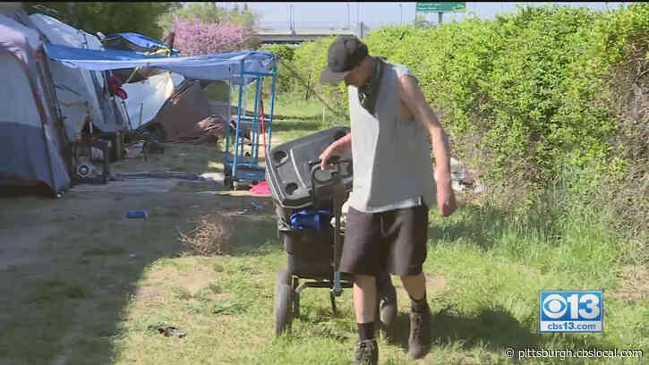 City Paying Homeless People To Clean Up After Themselves — And It’s Working!