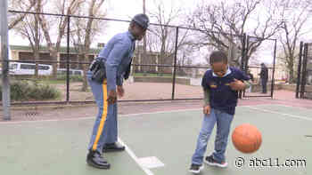 Delaware State Trooper gifts 9-year-old new basketball sneakers