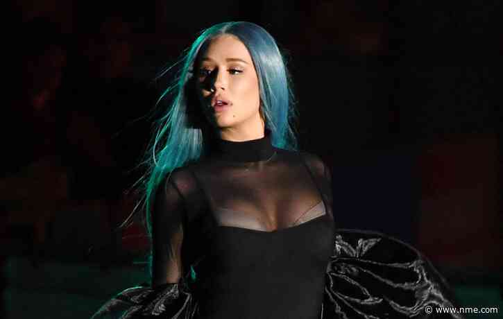 Iggy Azalea criticises YouTube and “rigged as fuck” Grammy Awards