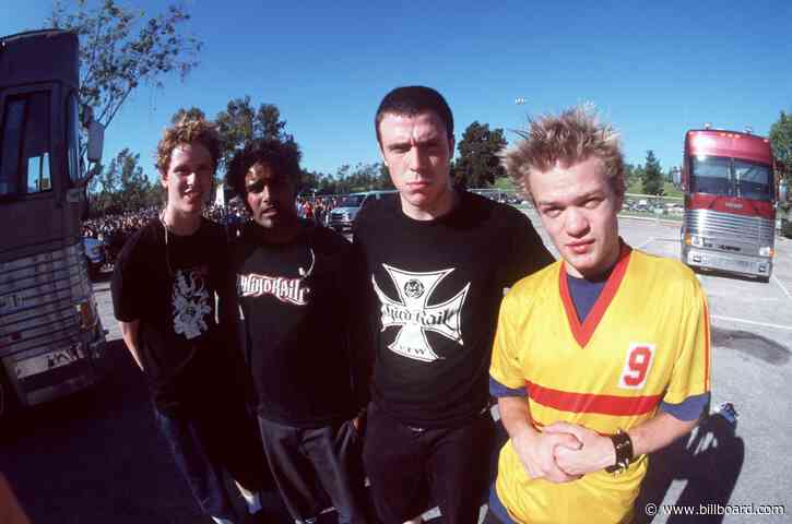Sum 41’s Deryck Whibley on ‘All Killer No Filler’ at 20: ‘For the Longest Time, I Thought It Wasn’t Very Good’