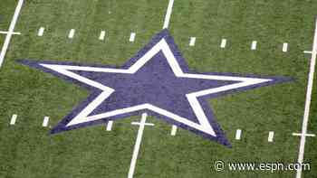 Cowboys reach deals with TE Sprinkle, P Anger