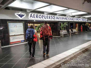 Pareja que habría intentado viajar a Buenos Aires con test falsos se expone a 10 años de prisión - Radio Ñanduti