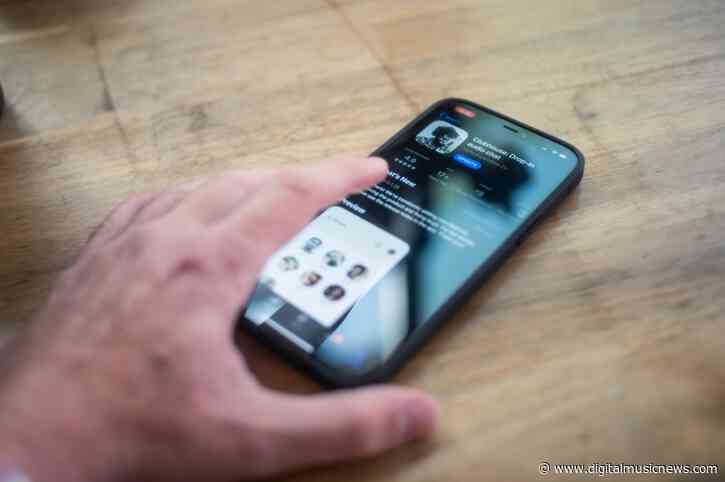 Clubhouse Payments Launches, Giving Creators a Way to Earn Money