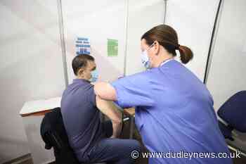 Covid-19: Under-30s to be offered alternative to AstraZeneca vaccine - Dudley News