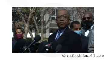 Rev. Al Sharpton, Floyd family hold prayer as Chauvin trial continues