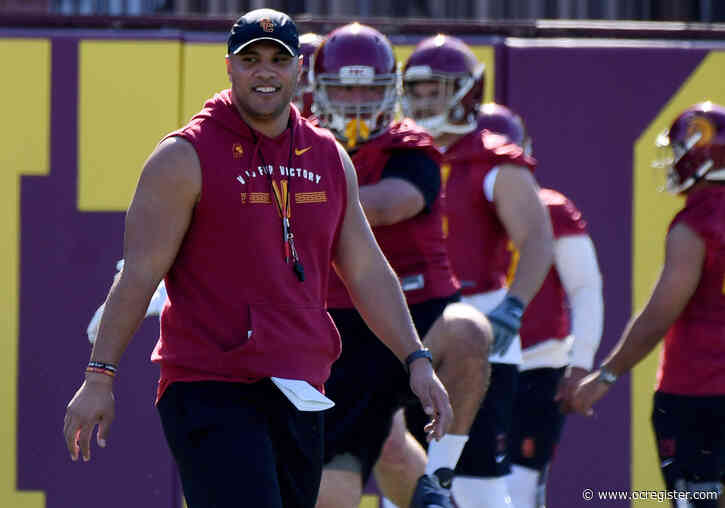 USC defensive line has job openings for those who want to hunt
