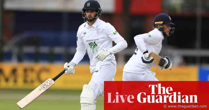 Middlesex v Somerset and more: County Championship – as it happened